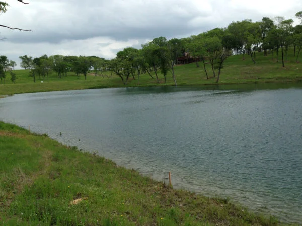 Villas-Pond-Lots