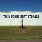 Boat storage building