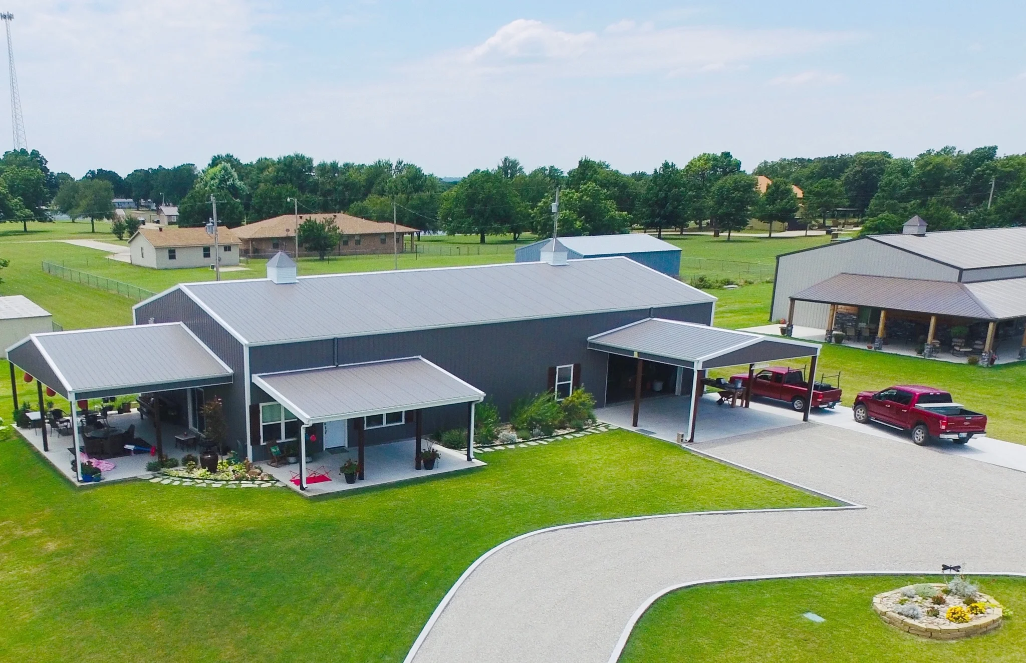 Twin Ponds Barndominium home